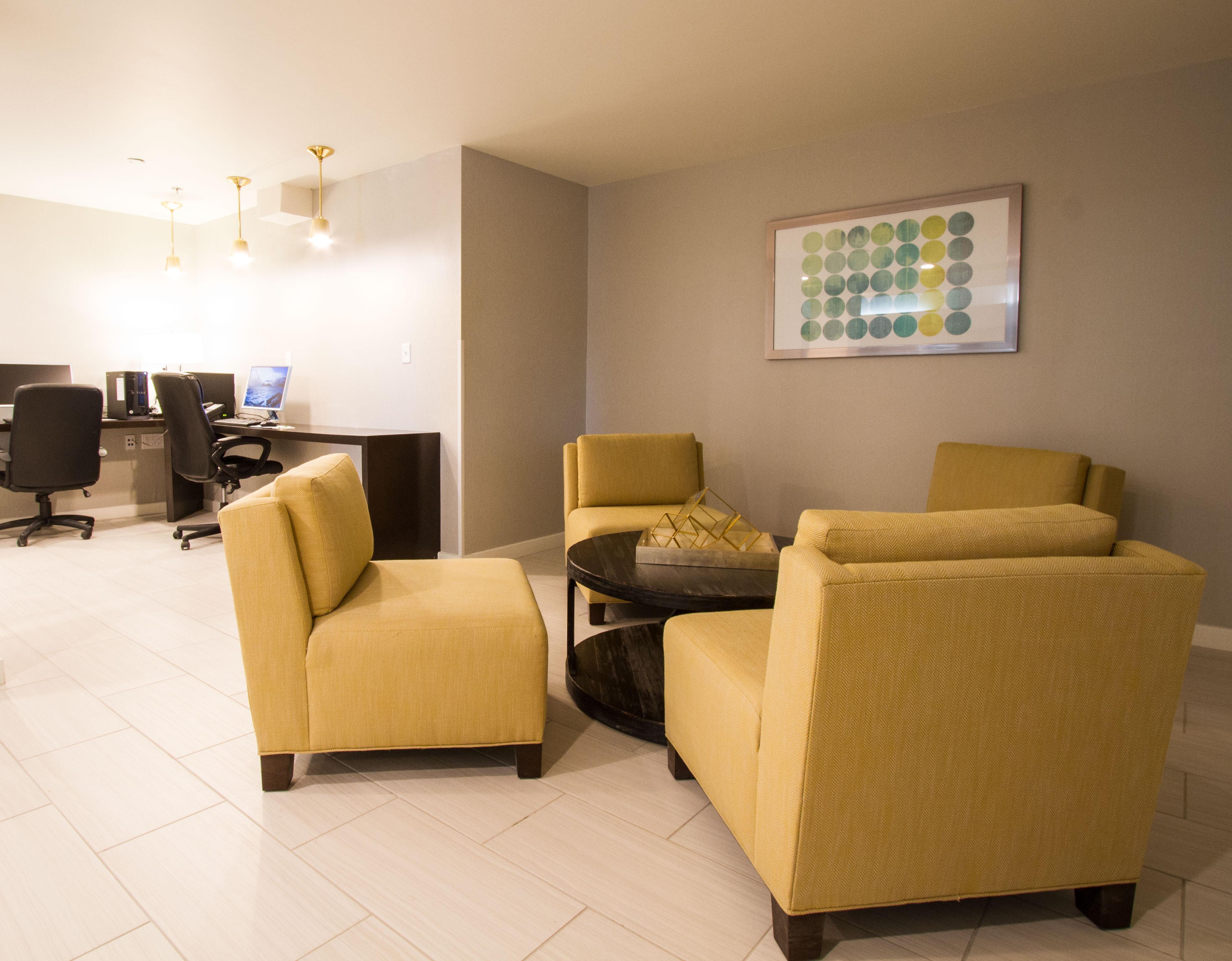 Holiday Inn Victorville By Ihg Bagian luar foto