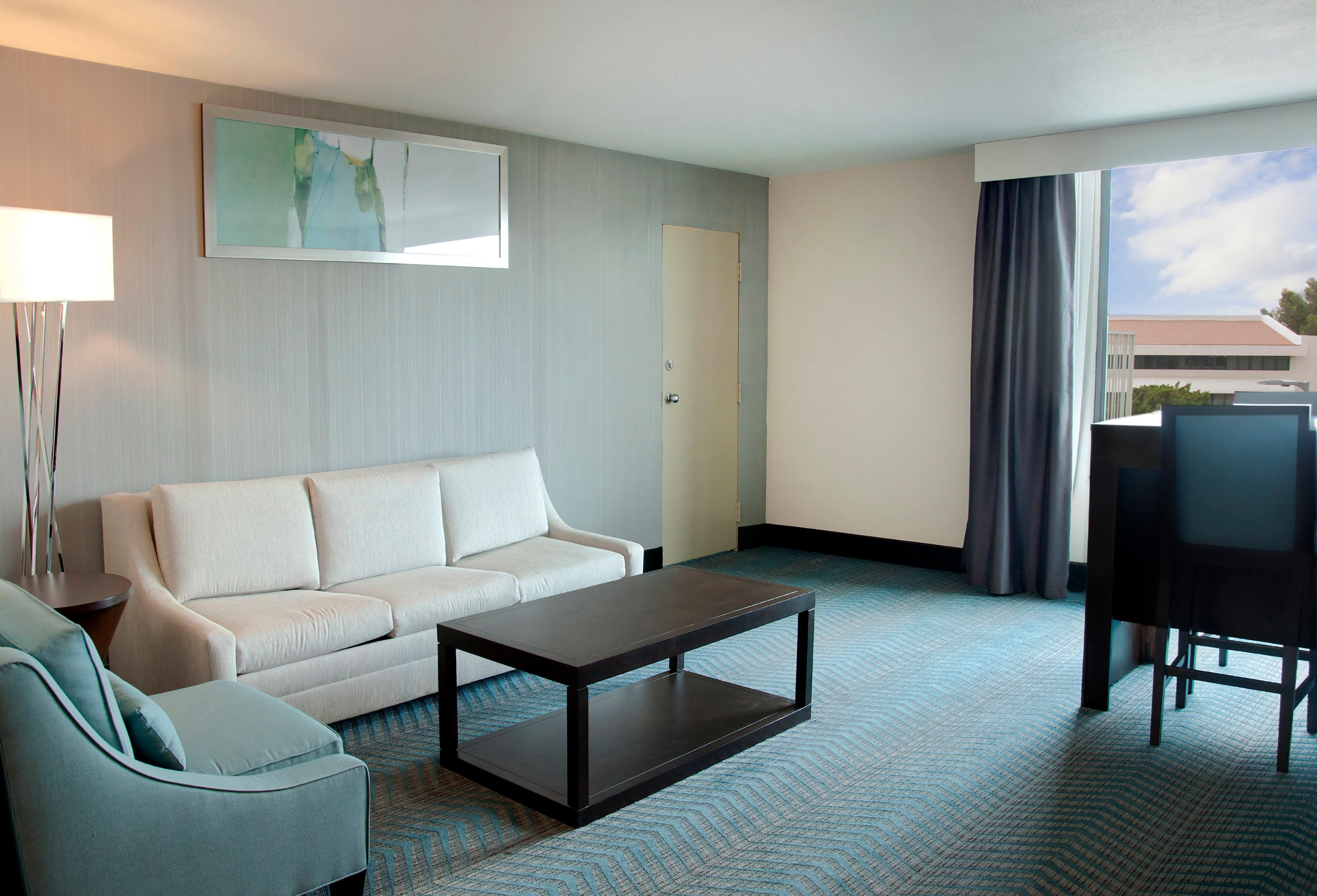 Holiday Inn Victorville By Ihg Bagian luar foto