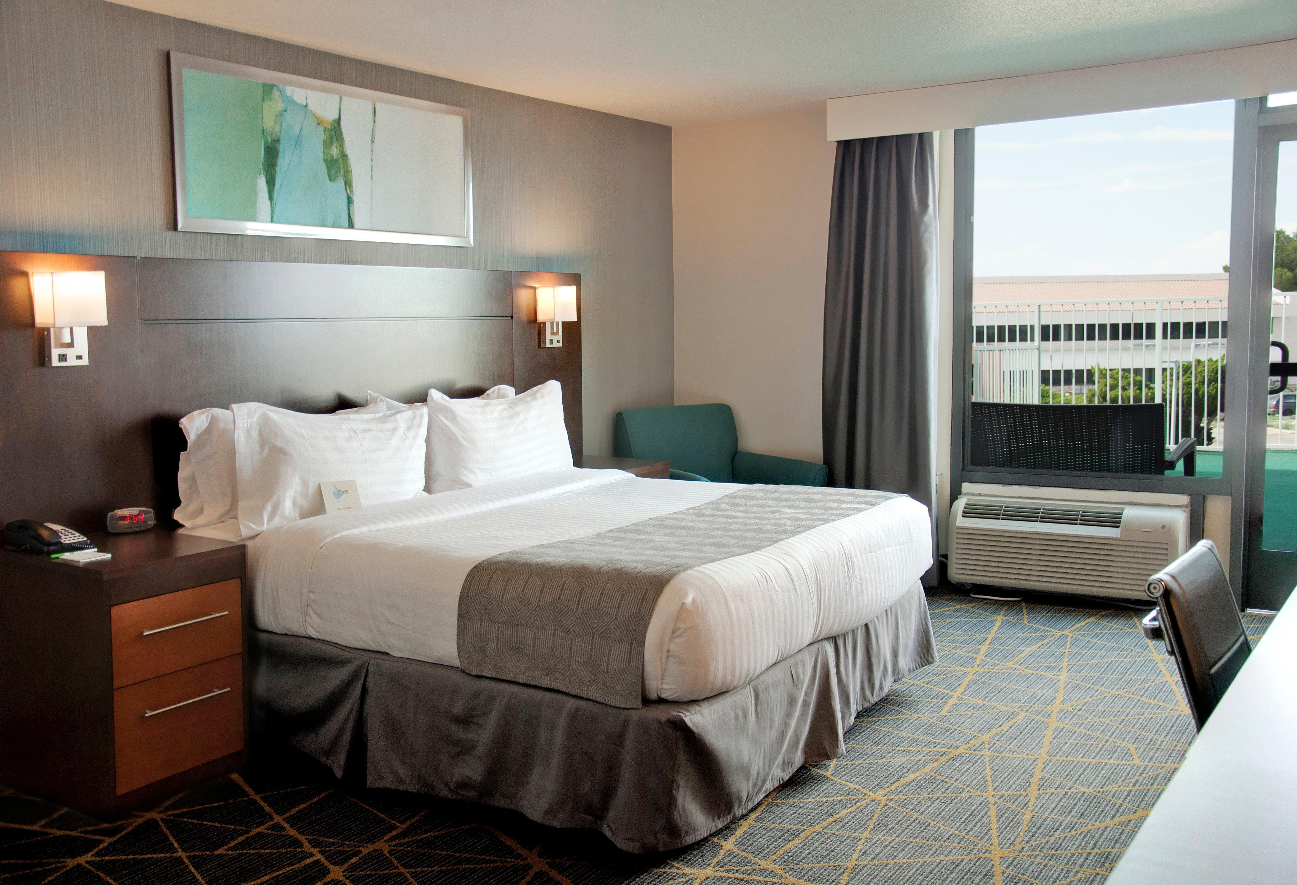 Holiday Inn Victorville By Ihg Bagian luar foto