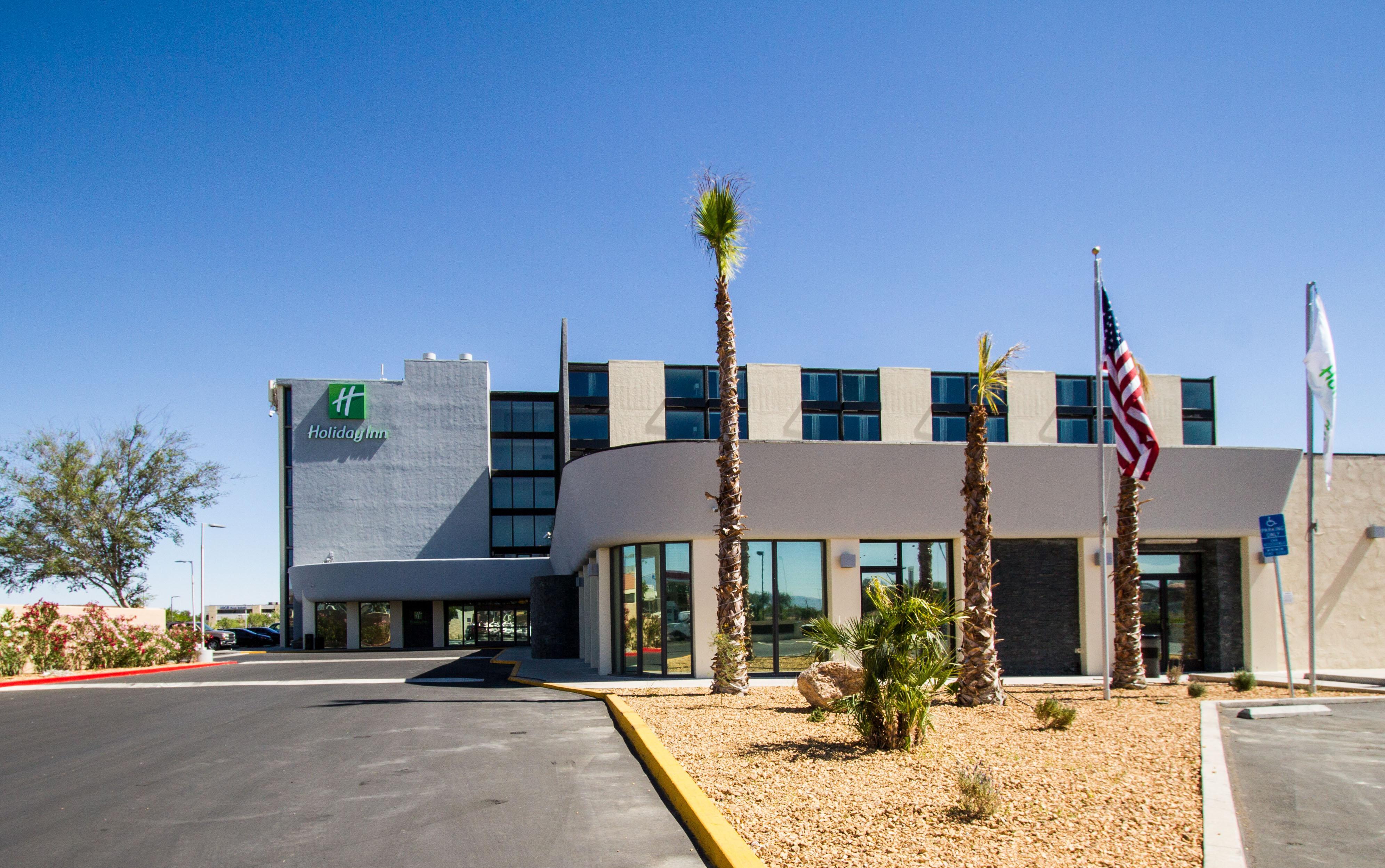 Holiday Inn Victorville By Ihg Bagian luar foto
