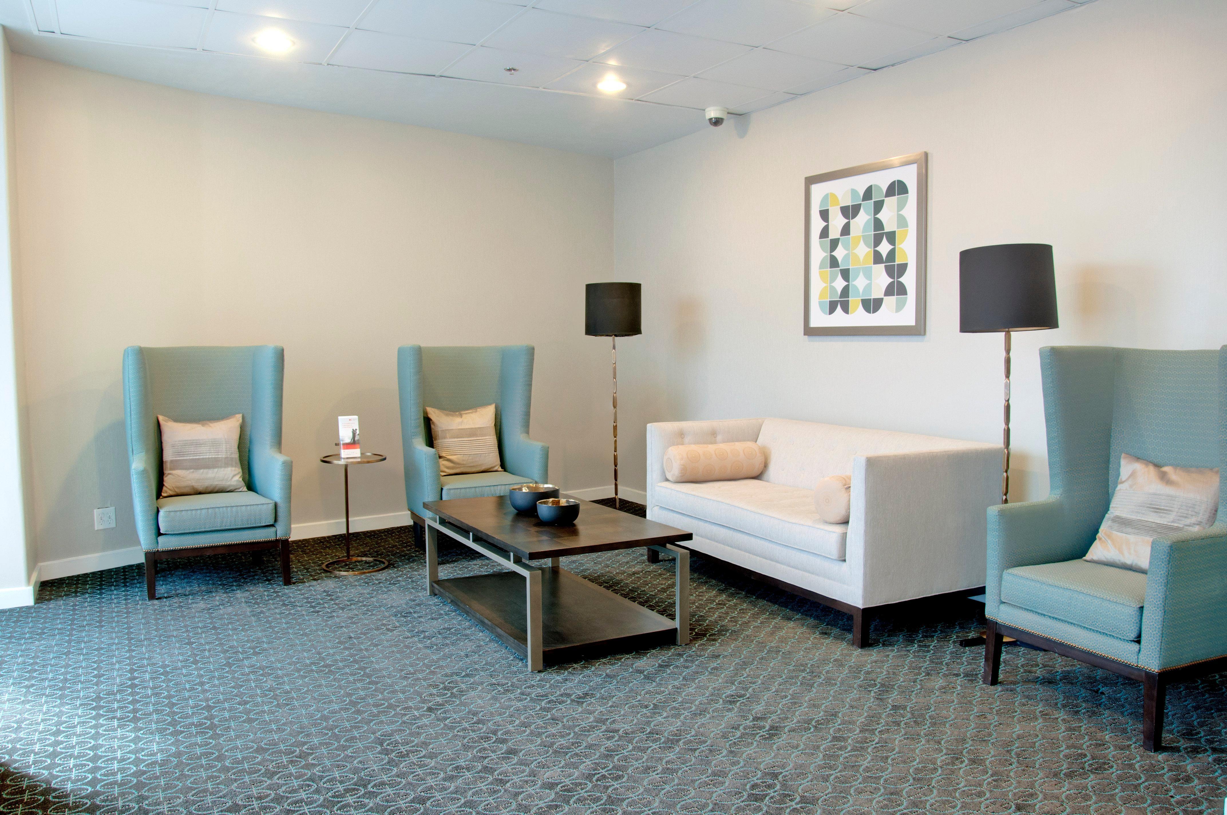 Holiday Inn Victorville By Ihg Bagian luar foto