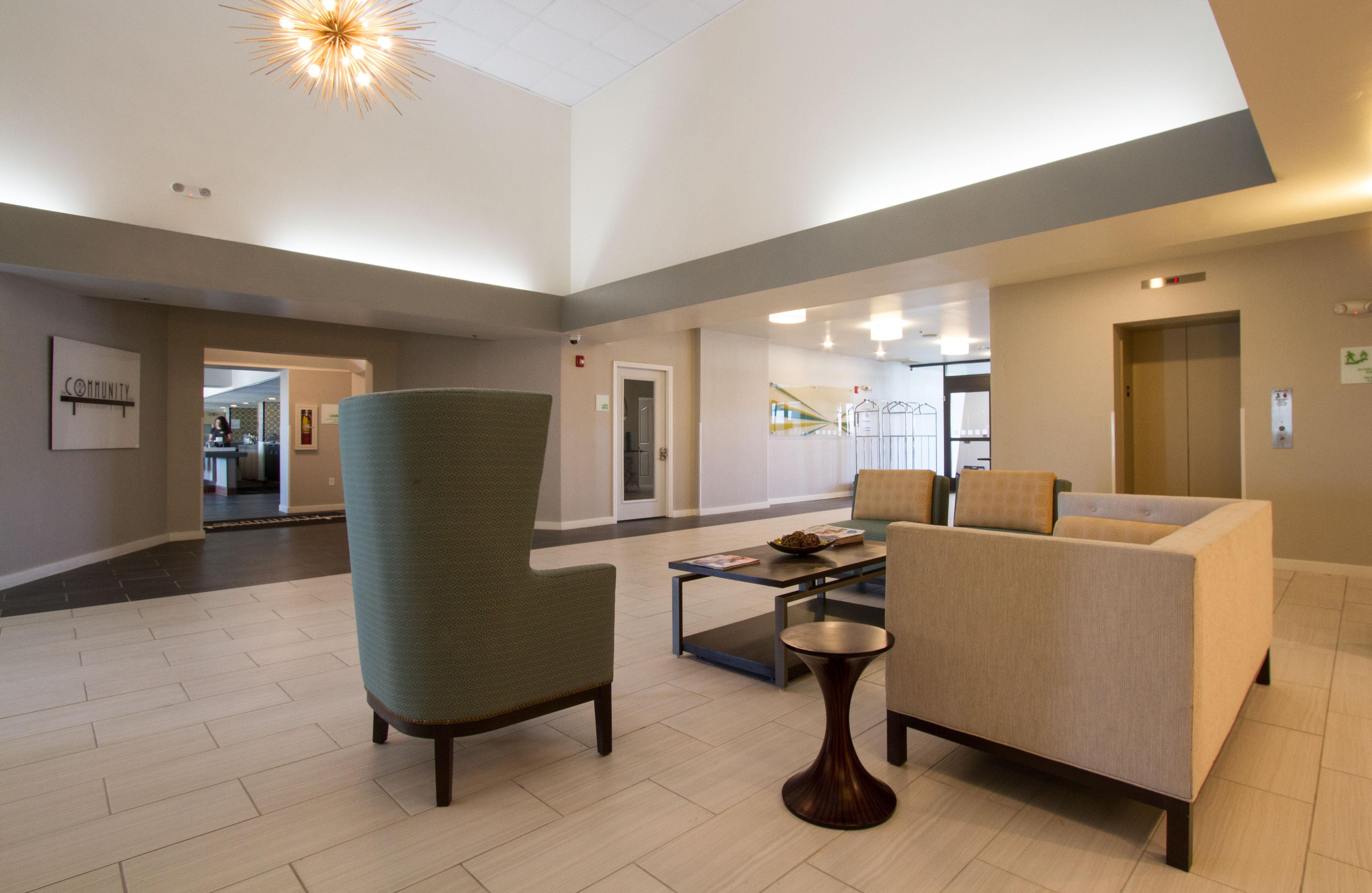 Holiday Inn Victorville By Ihg Bagian luar foto