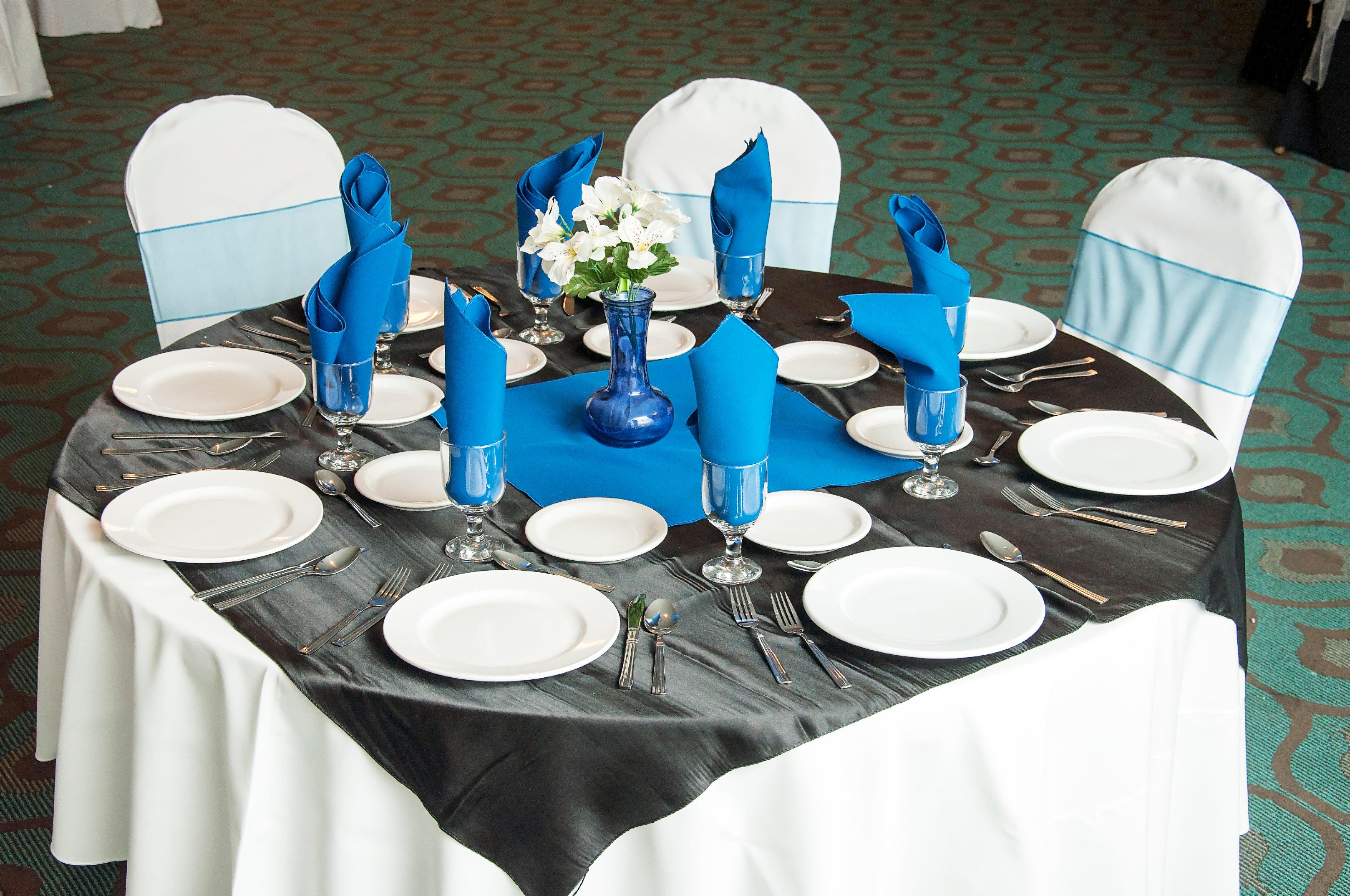 Holiday Inn Victorville By Ihg Bagian luar foto